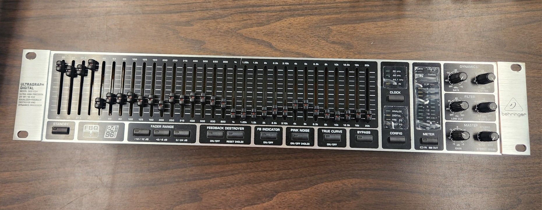 Behringer Ultragraph Digital EQ