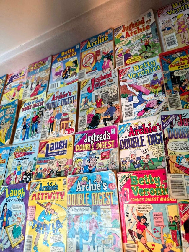 72 Archie Comics Collection - photo 4
