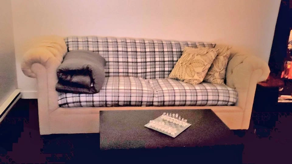 Large Couch - Tufted Chesterfield Style Sofa