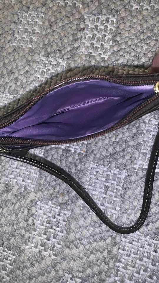 Coach Wristlet - photo 3