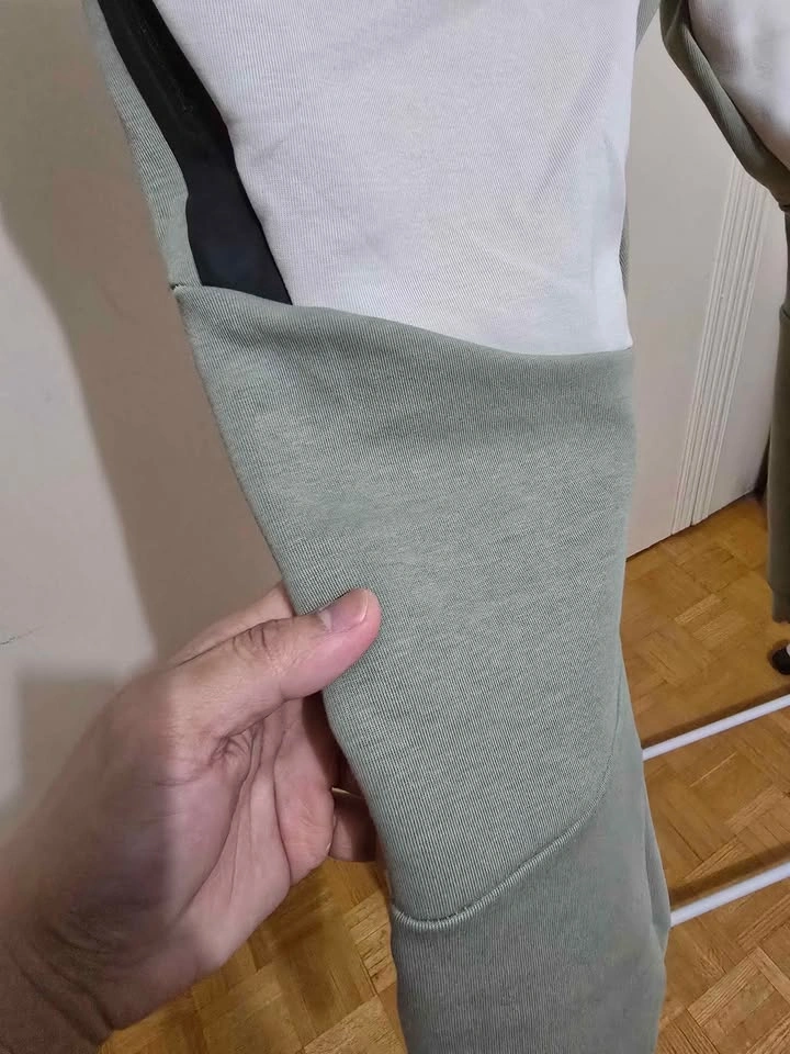 Nike Tech Fleece Joggers - photo 2