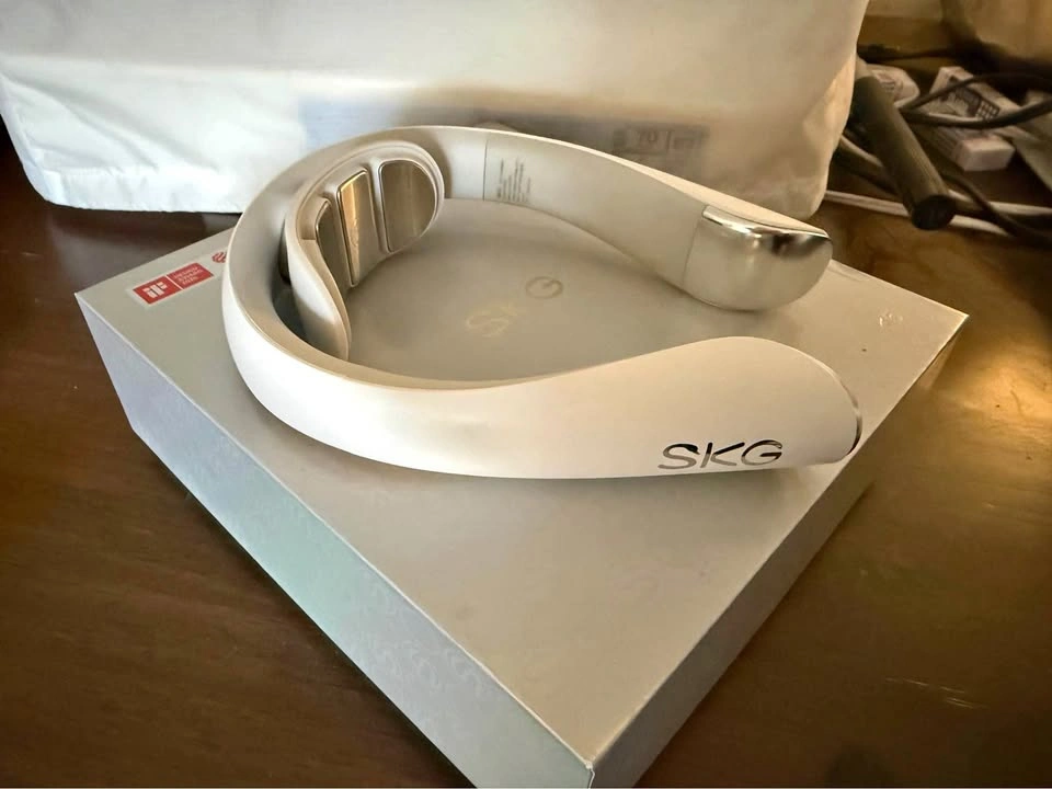 SKG Neck Massager