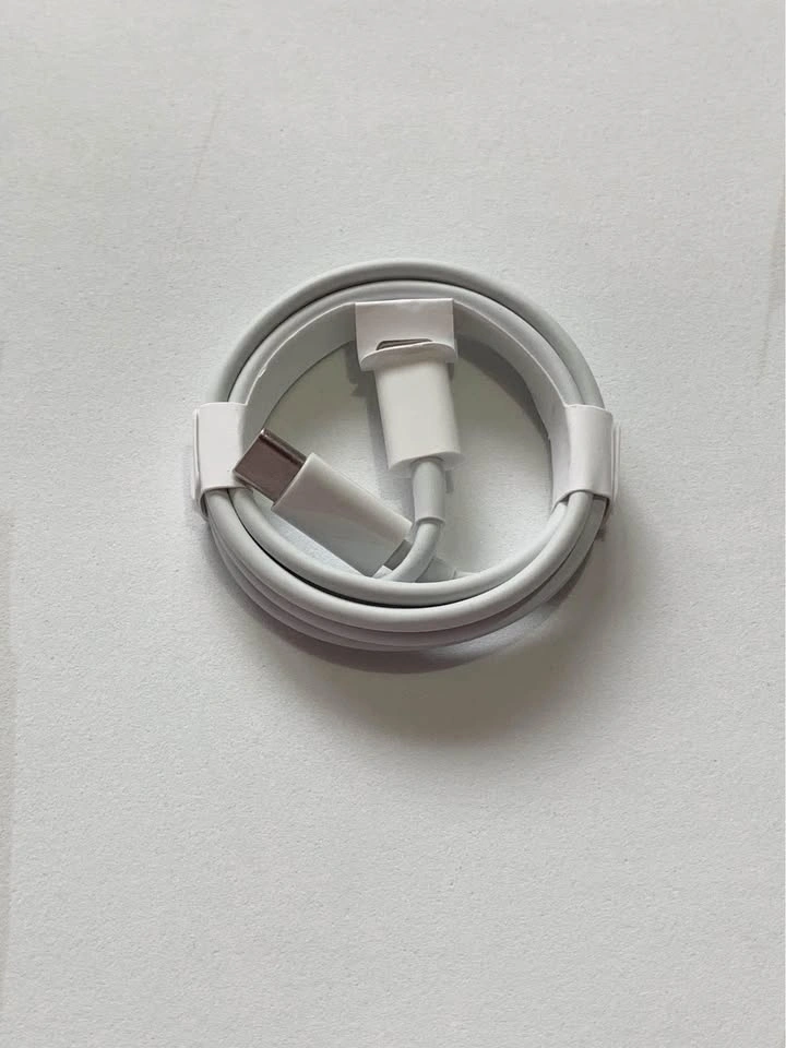 2 USB-C Cables for Apple/Android - $15 - photo 3