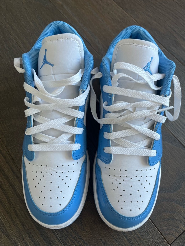 Nike Air Jordan 1 Low Shoe (Size: Youth 6Y) - photo 3