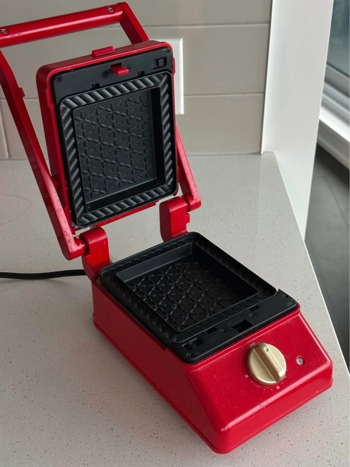 Bruno Hot Sandwich Maker - Single, Red - photo 2