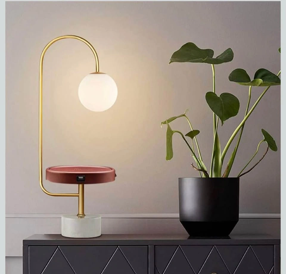 Modern Table Lamp with USB Charging - Brushed Brass - photo 3