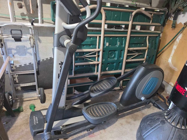 NordicTrack Commercial 1300 Elliptical