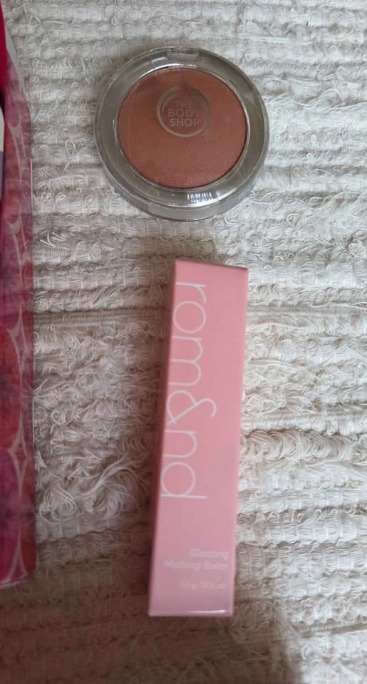 Beauty & Makeup Set - all new, unopened - photo 4