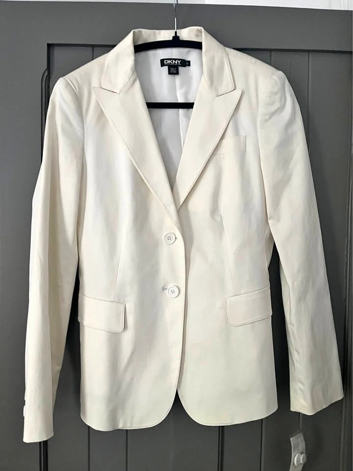 DKNY White Cotton Blazer - Size 8 (Medium)