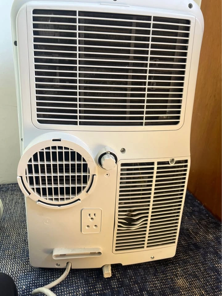 Danby 10,000 BTU Portable AC – Remote + Hose – Blows Ice Cold - photo 2
