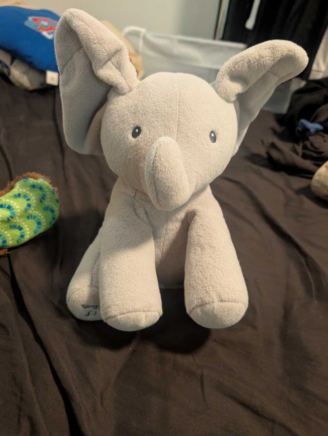 Gund Animated Flappy Elephant - photo 2