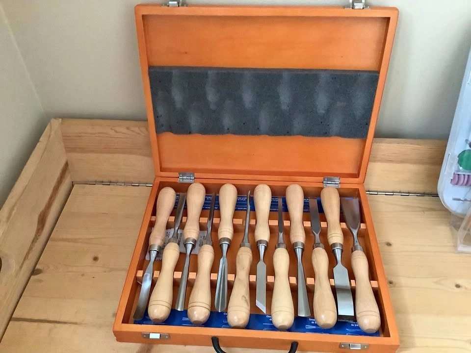 NEW Vintage Mastercraft 12 Piece Wood Carving Chisel Set