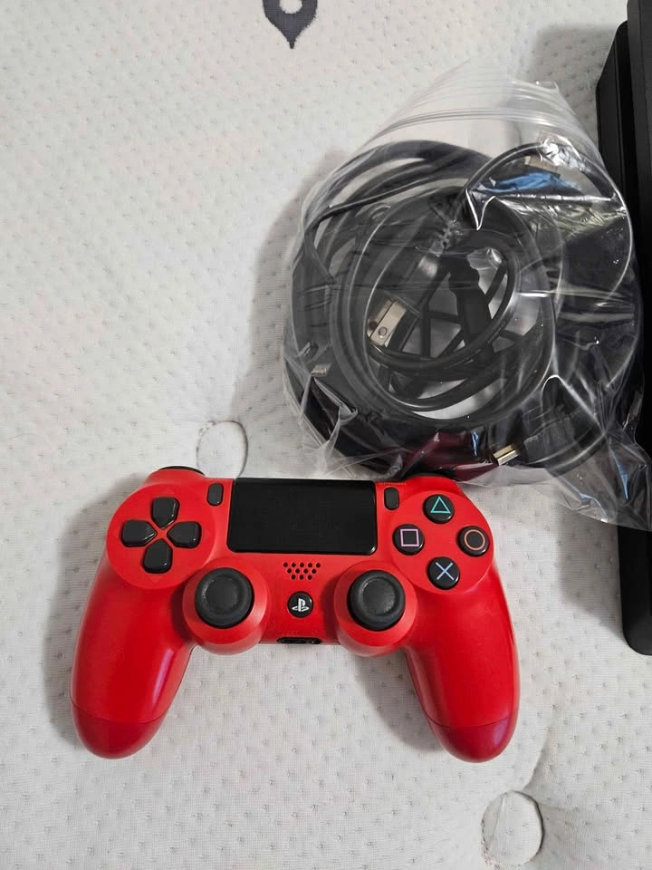 Ps4 Slim 500gb - photo 2