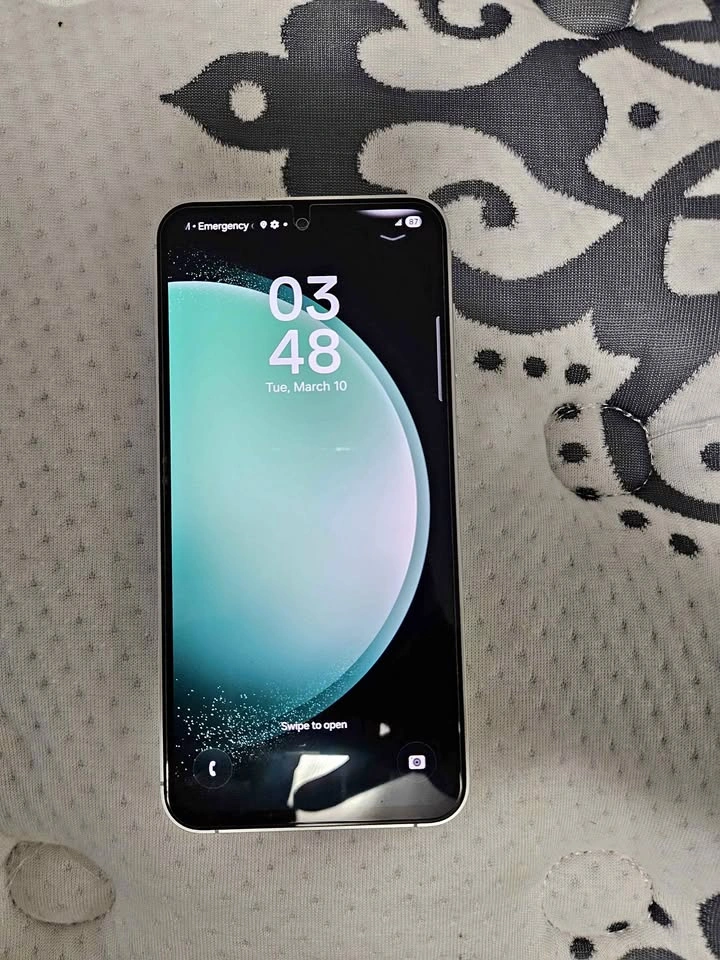 SAMSUNG S23 FE 128 GB
