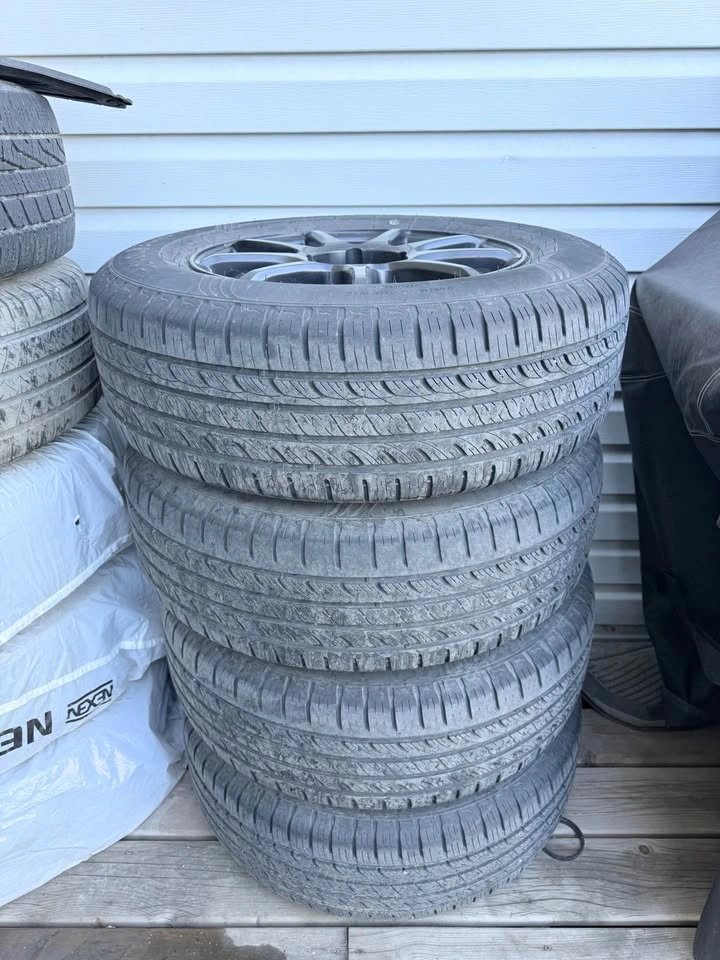 Set of 4 Summer Tires and Rims - photo 2