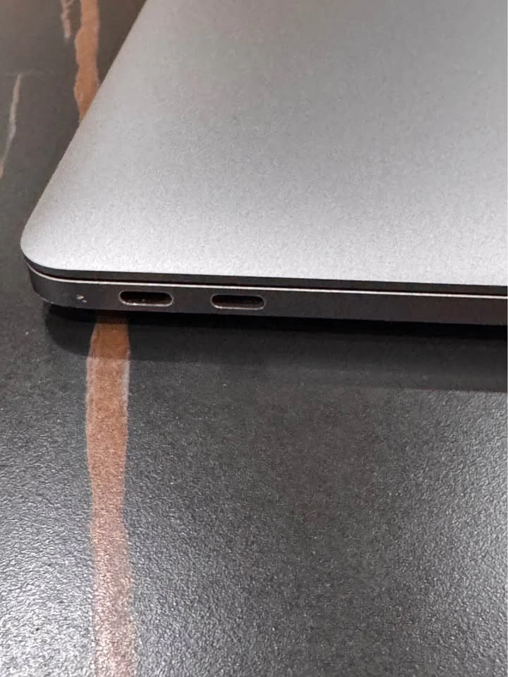 2017 13” Macbook Pro - photo 3