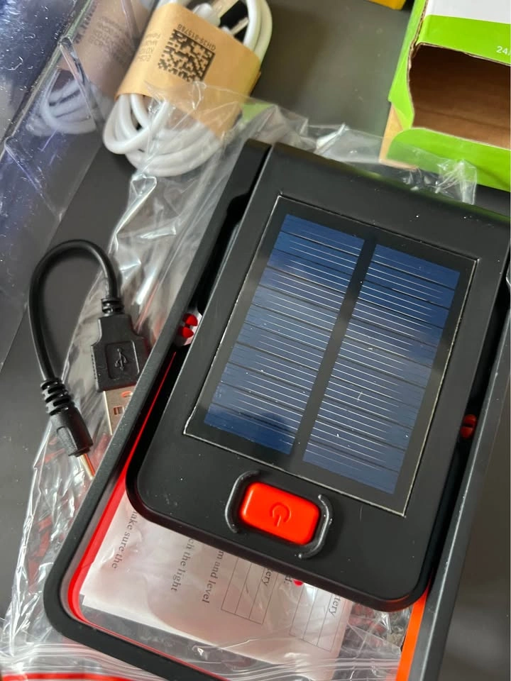 Electric Torch Flashlight and Solar Reading Light - photo 3