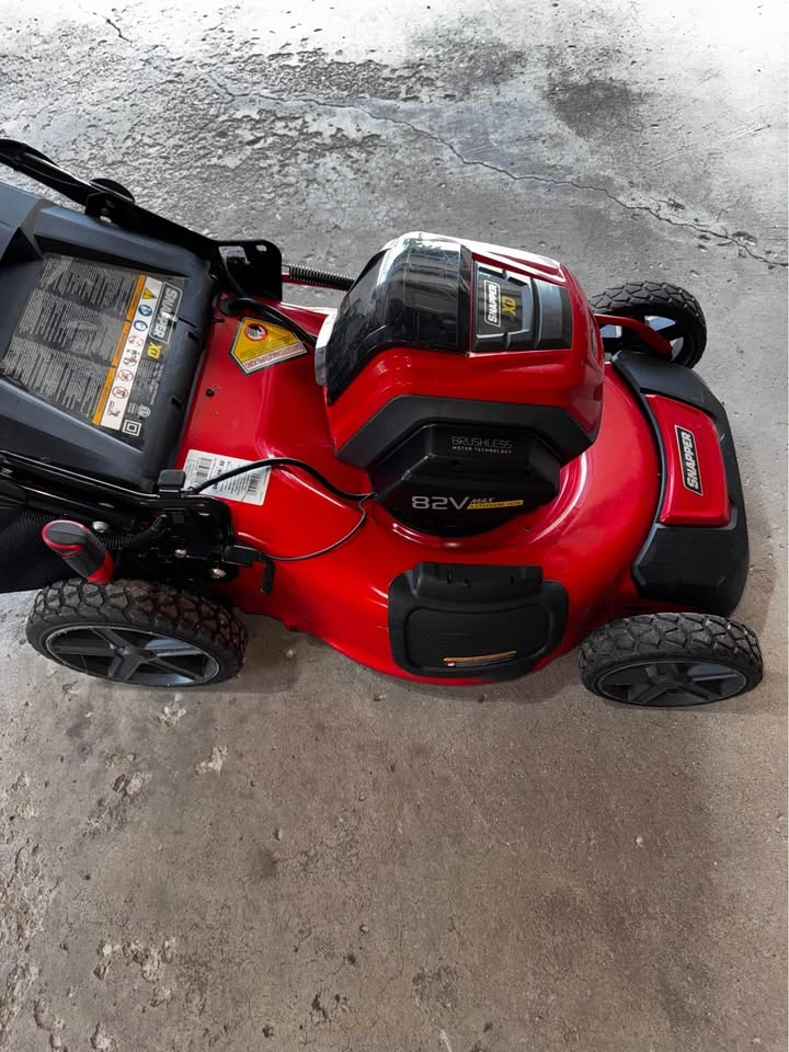 Briggs & Stratton/Snapper Electric Lawnmower - photo 5