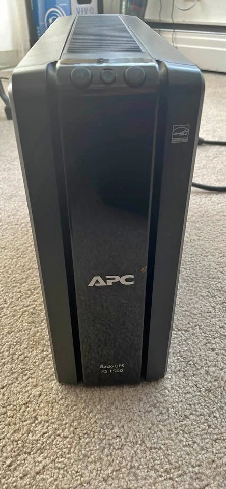 APC Back UPS XS-1500 (needs new battery)