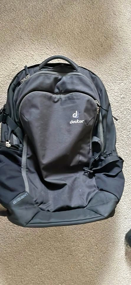 Deuter Gigant 32L Backpack