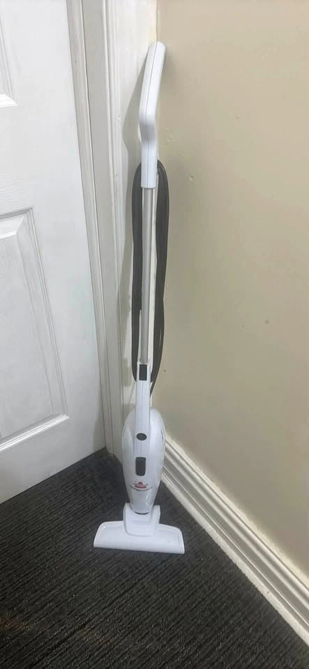 Bissell Featherweight Vacuum