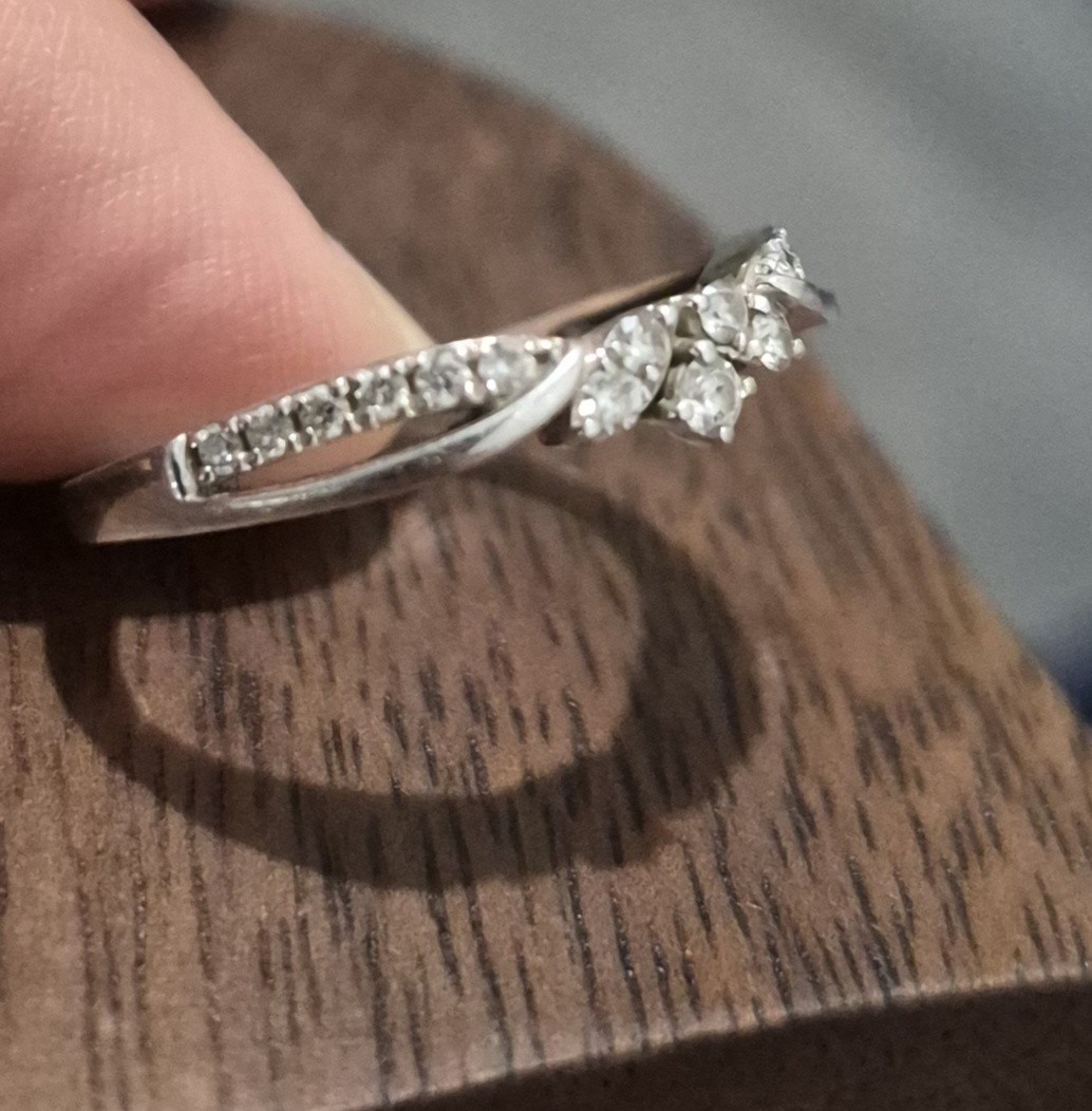 Single Band Curved Wedding Band - photo 2