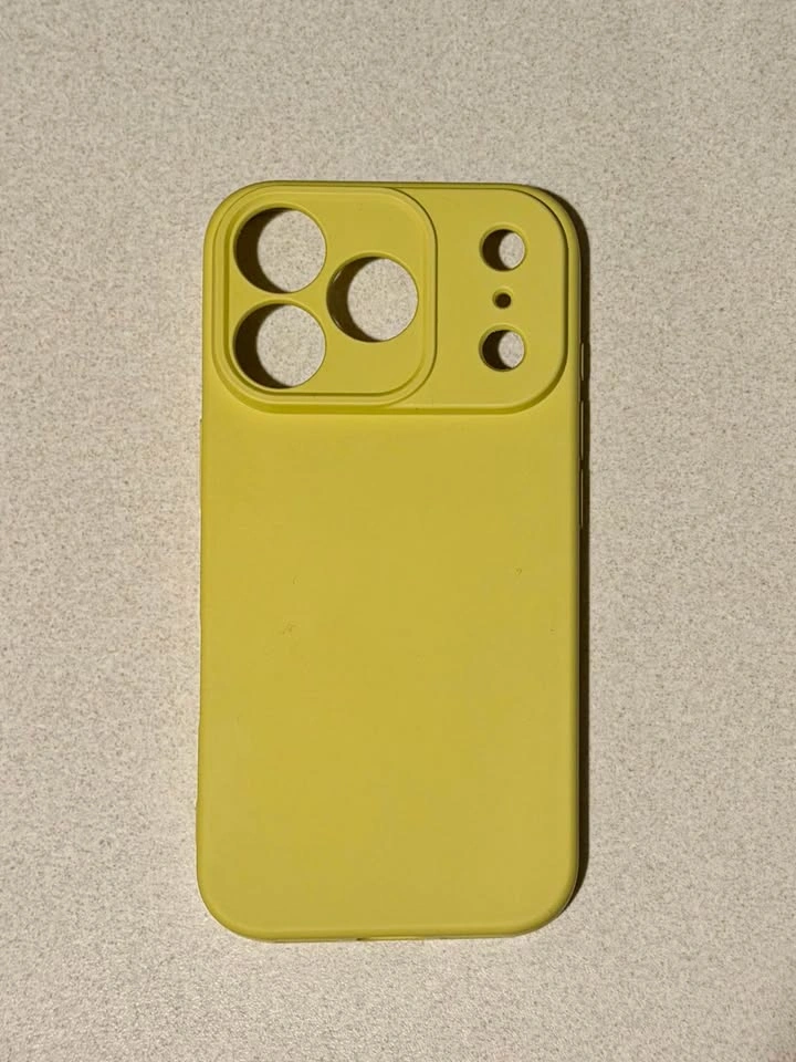 iPhone 17 Pro Case (Yellow)