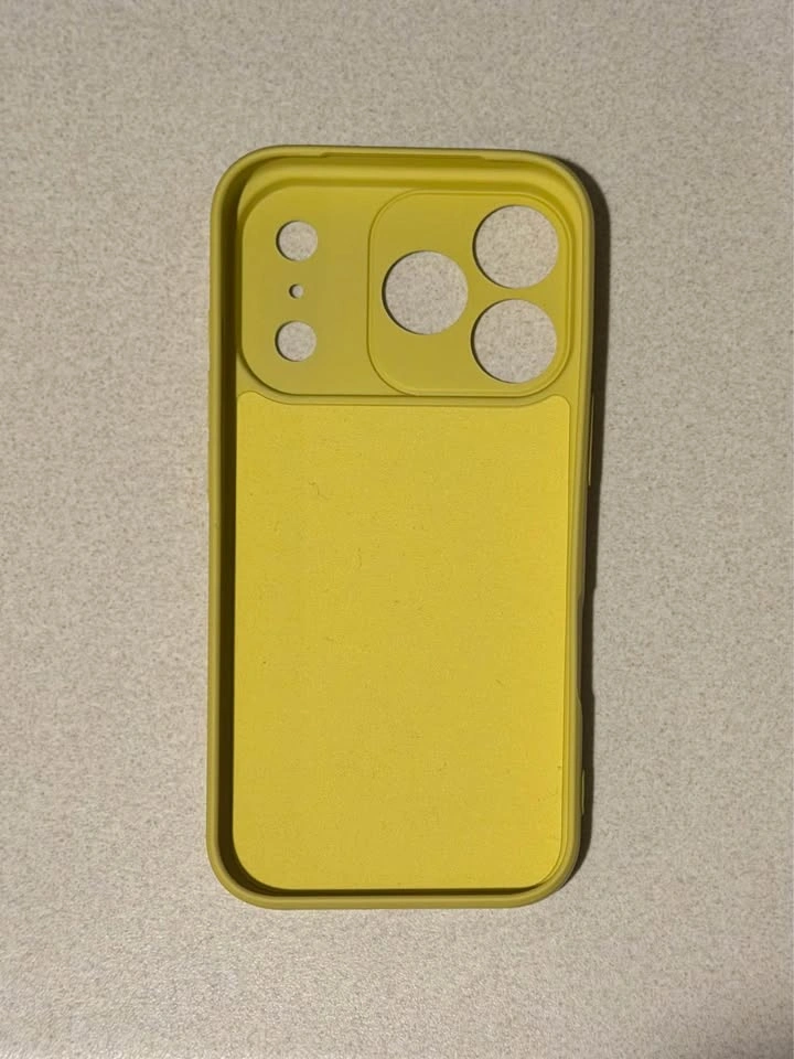 iPhone 17 Pro Case (Yellow) - photo 2