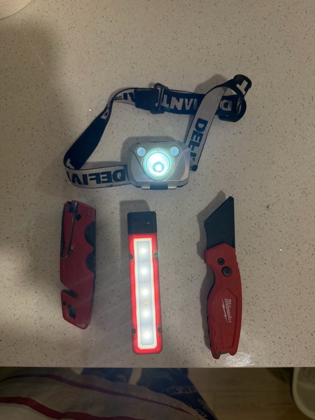 Milwaukee Knife, Headlamp - photo 2