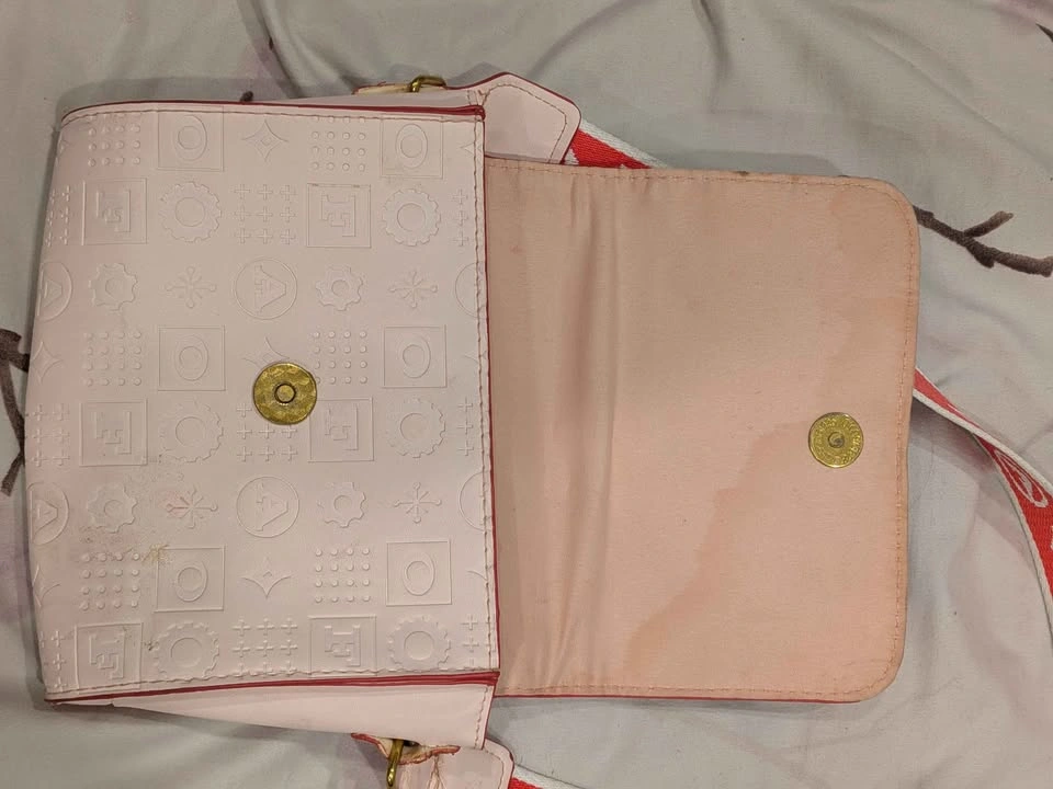 FAO Schwarz Pink Crossbody Bag - photo 4