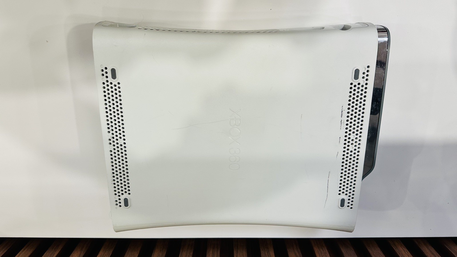 Xbox 360 Pro Console For Parts/Repair Disc Drive Stuck Powers On - photo 3