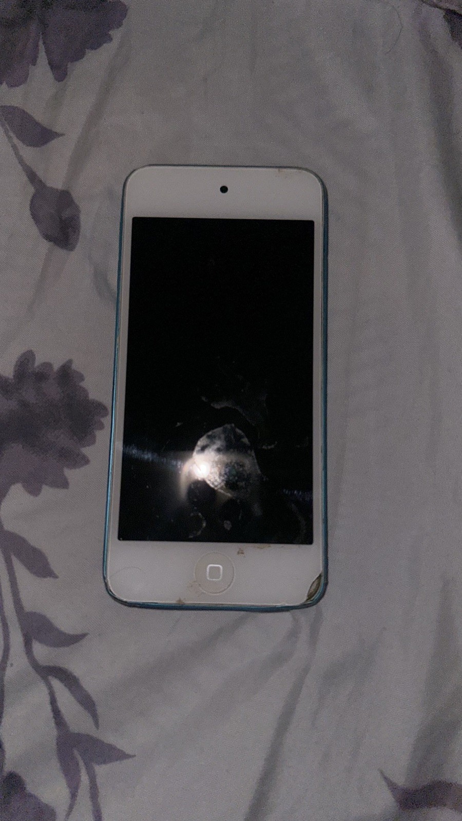 Apple iPod Touch 5th Gen. A1421 FOR PARTS. - photo 2