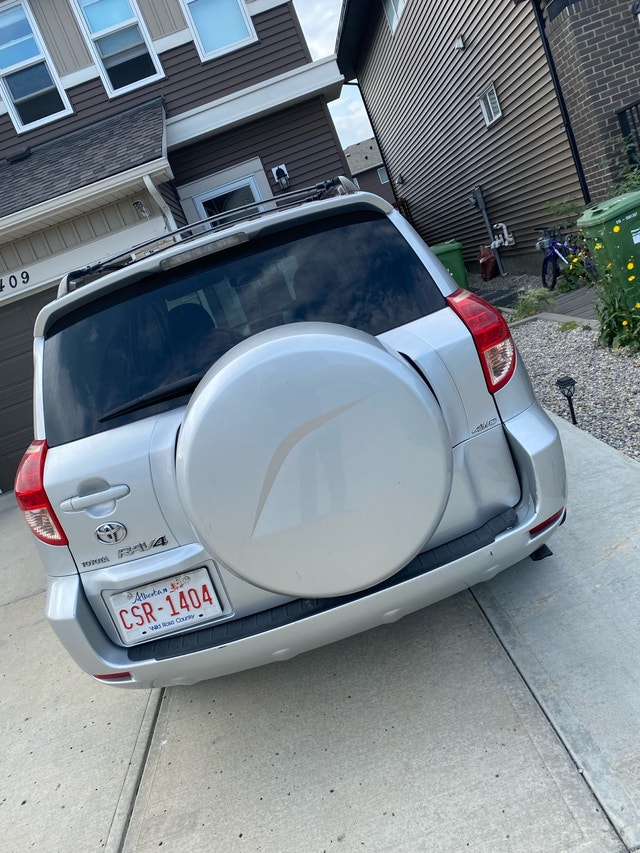 2007 Toyota RAV4 Limited SUV - photo 3