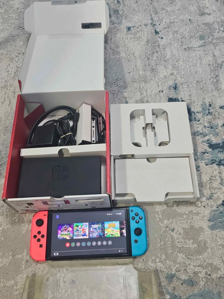 Modded Nintendo Switch OLED Bundle - 10 Games - photo 4