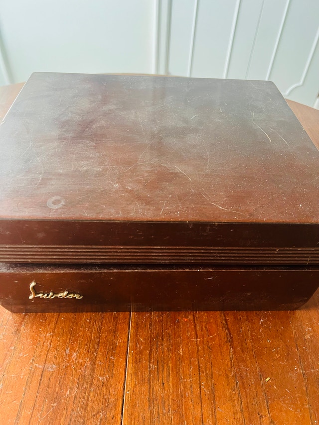 Sni-dor Phonograph Turntable - photo 3