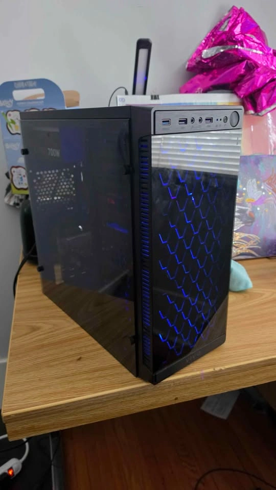 1080p Gaming PC + BenQ 1080p Monitor - photo 4