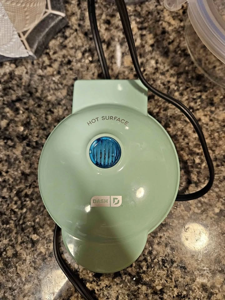 Waffle maker