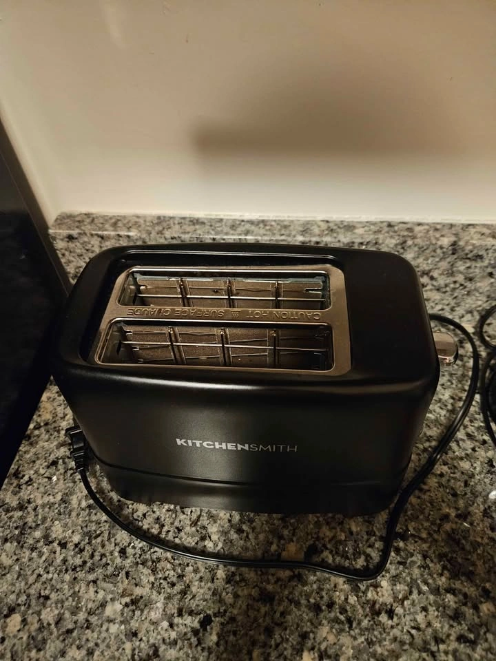 Kitchensmith Toaster - photo 2