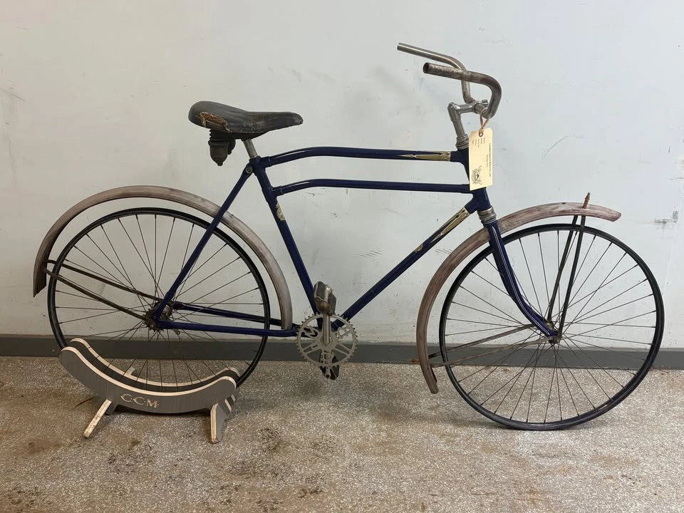 ISO Pre-war antique bicycles - photo 3