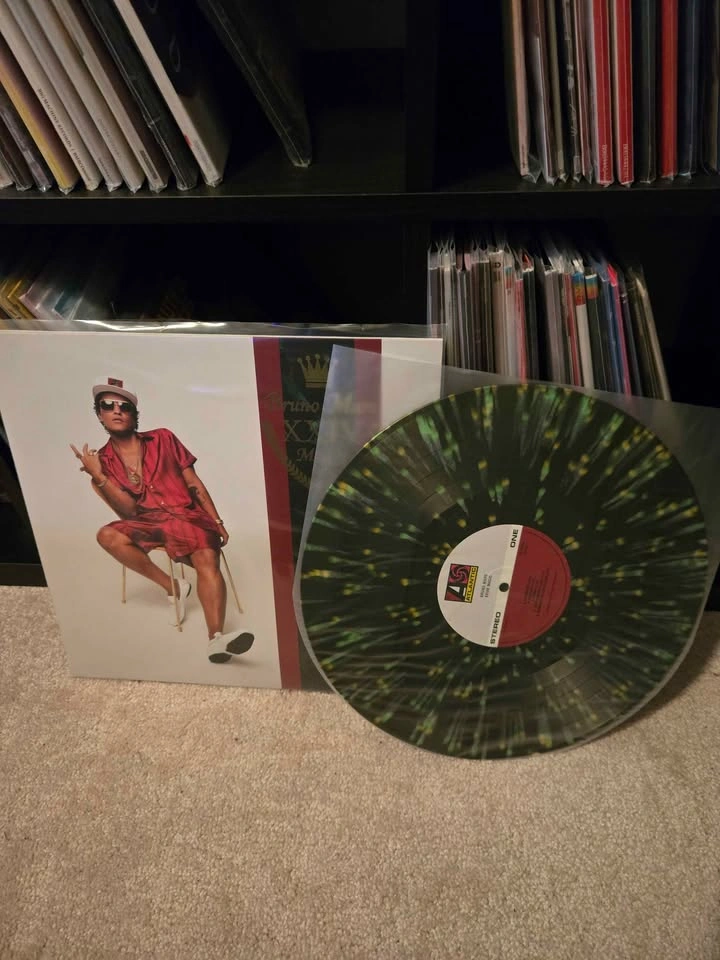 Bruno Mars Vinyl - photo 3