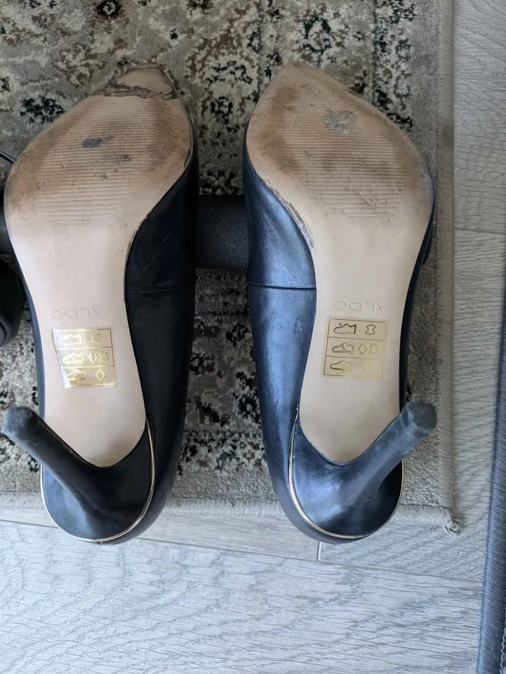 Genuine leather Aldo pumps sz 6 - photo 3