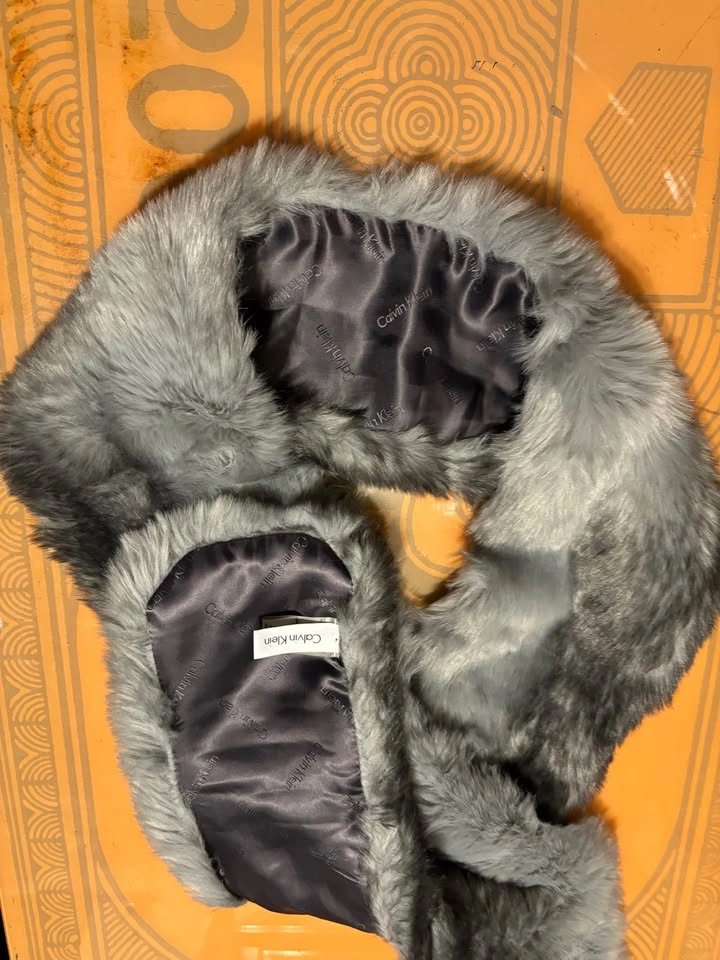 Calvin Klein Faux Fur Scarf $10 - photo 3