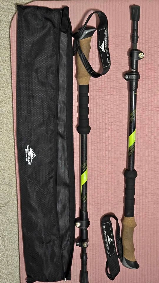Cascade Mountain Tech Trekking Poles