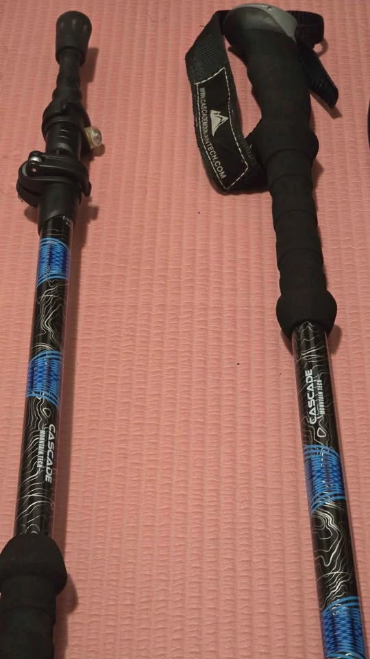 Cascade Mountain Tech Trekking Poles - photo 4