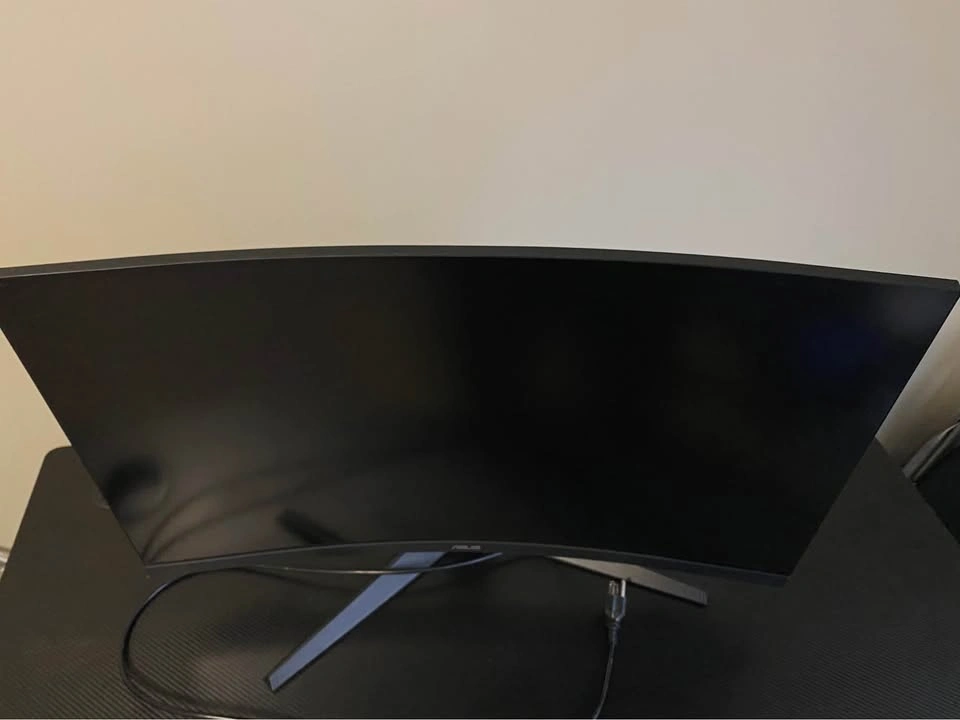 ASUS TUF Gaming 32" Curved Monitor - photo 2