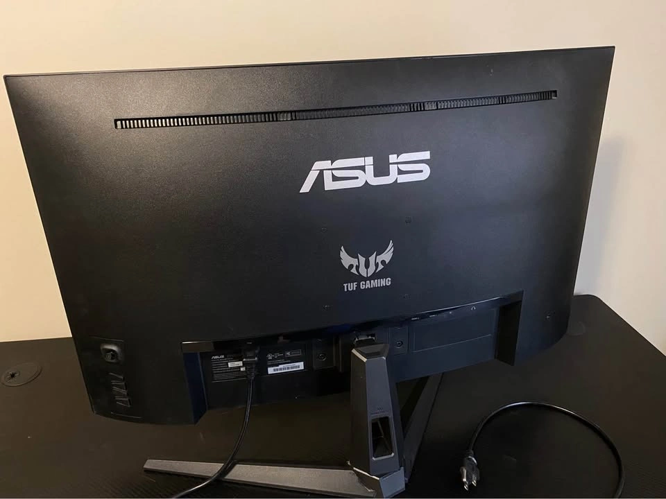 ASUS TUF Gaming 32" Curved Monitor - photo 3