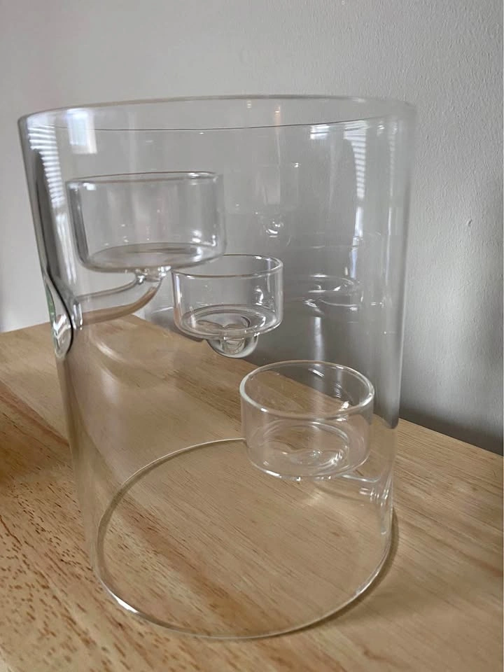 Glass tea light holder