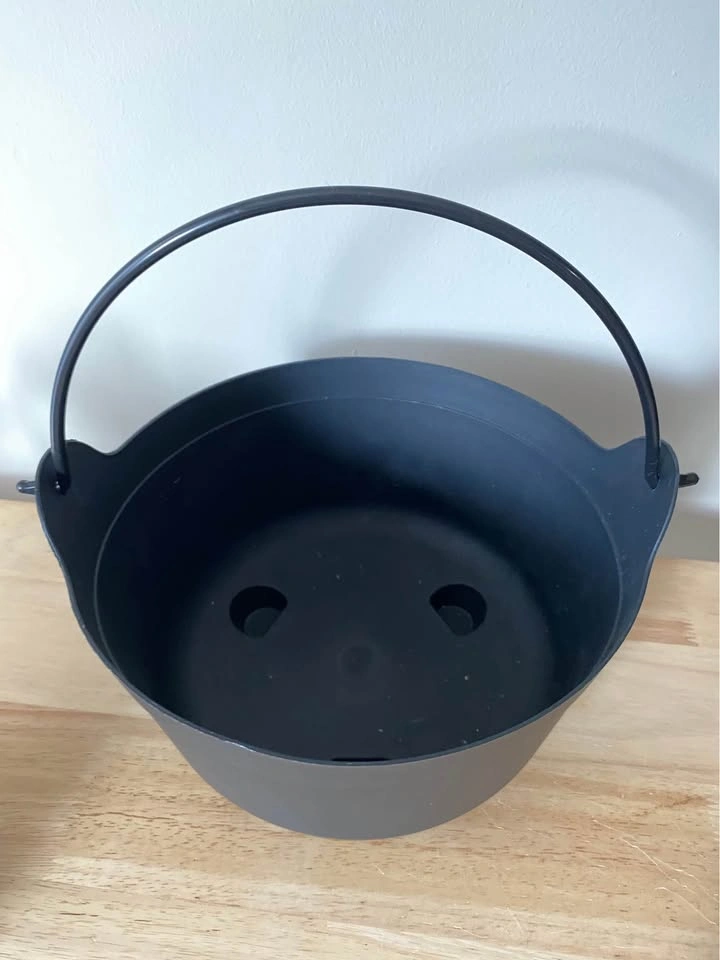Plastic Cauldron - photo 2
