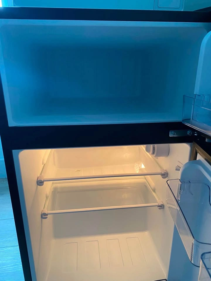 Hamilton Beach 3.1 Cu.Ft Mini Fridge with True Freezer, 2-Door - photo 3