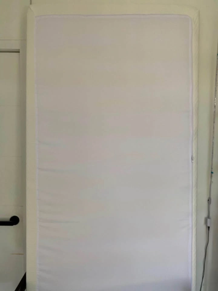 ViscoLogic 6 Inch Twin Mattress - photo 4